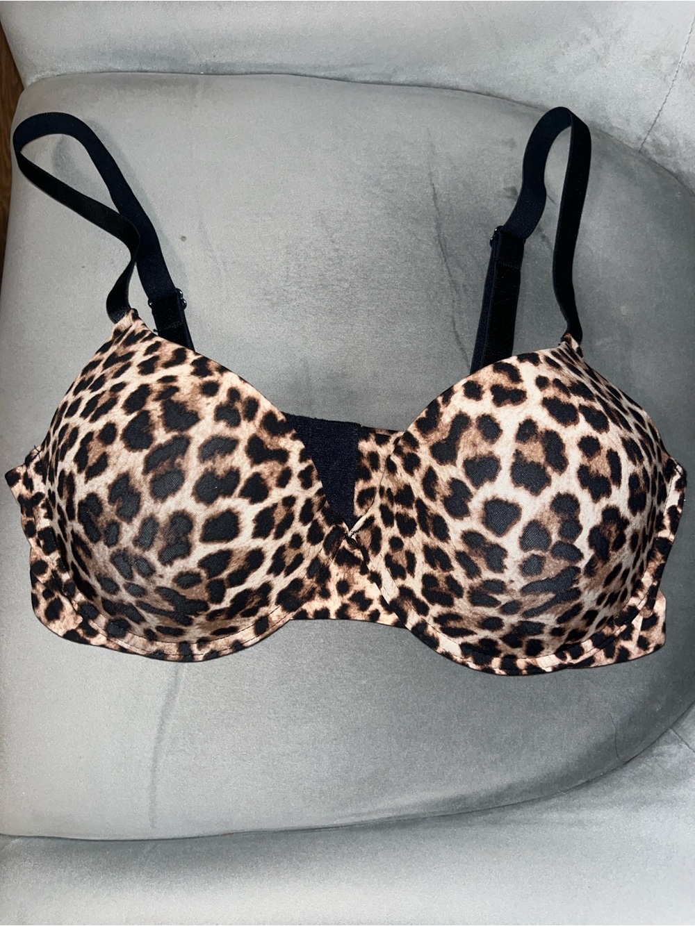 Leopard t-shirt bra
